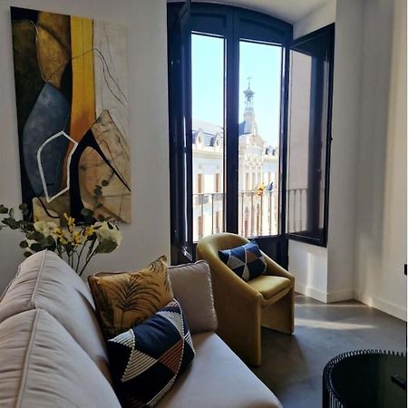 Duplex De Diseno Jaen Centro-Catedral Apartment Luaran gambar