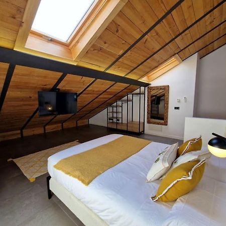 Duplex De Diseno Jaen Centro-Catedral Apartment Luaran gambar