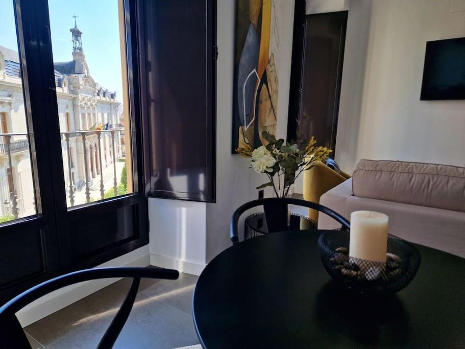 Duplex De Diseno Jaen Centro-Catedral Apartment Luaran gambar