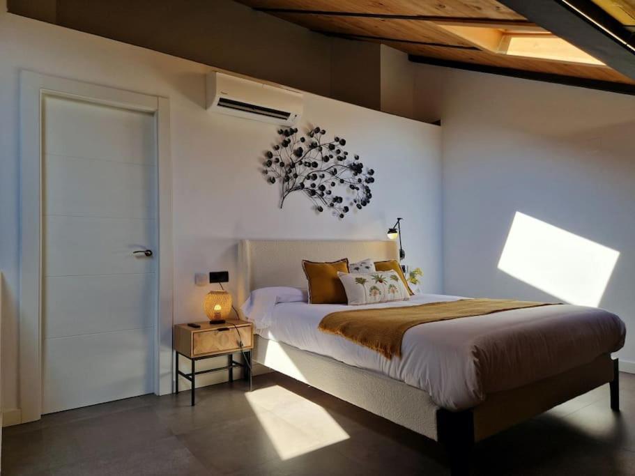 Duplex De Diseno Jaen Centro-Catedral Apartment Luaran gambar