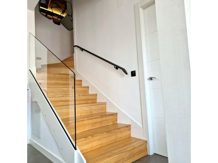 Duplex De Diseno Jaen Centro-Catedral Apartment Luaran gambar